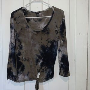 RUE 21 - tie dye top